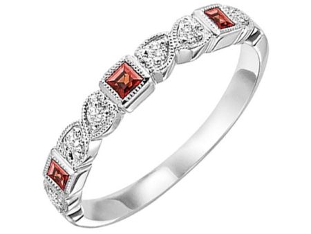 14Kt White Gold Diamond 1 10Ctw & Garnet 1 7Ctw Ring Online Sale